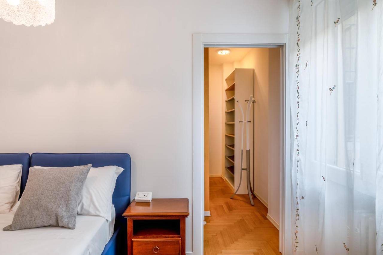 Galleria Eremitani Exclusive Elegant Apartment Padova Exterior photo